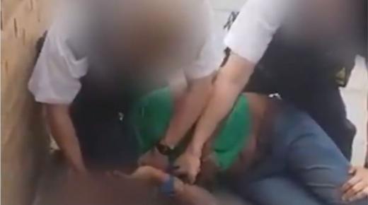 الشرطة البريطانية تعاقب أثنين من رجال الشرطة بعد تكرار حادثة جورج فلويد