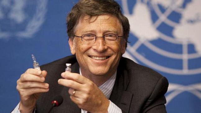 بيل جيتس يتبرأ من إتهامه بمحاولة السيطرة على العالم عن طريق لقاح كورونا