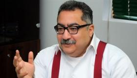 إبراهيم عيسى يترك القاهرة والناس