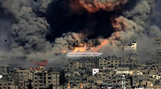 إسرائيل تشن قصف مدفعي علي قطاع غزة أمس الأحد