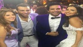 دنيا سمير غانم تثير الجدل بفستانها في حفل زفاف شقيقتها إيمي