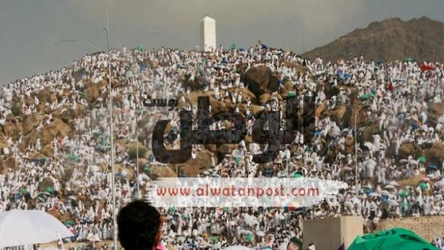 ماهو جبل عرفات الذي يقف علية المسلمون كل عام
